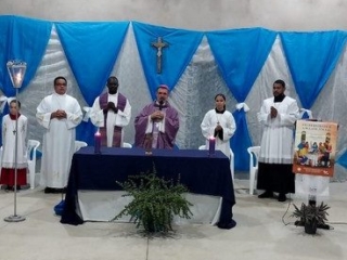 VISITA DOM JOAO NA AREA PASTORAL SAO PEDRO E SAO PATRICIO00012